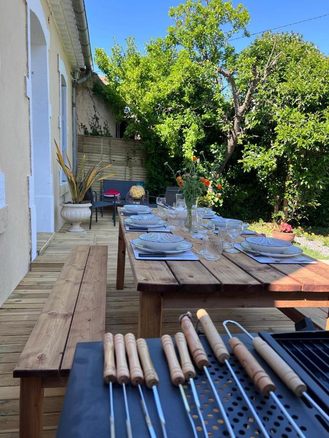 Charmante Maison Climatisee Avec Piscine Au Calme A Carcassonne Zewnętrze zdjęcie